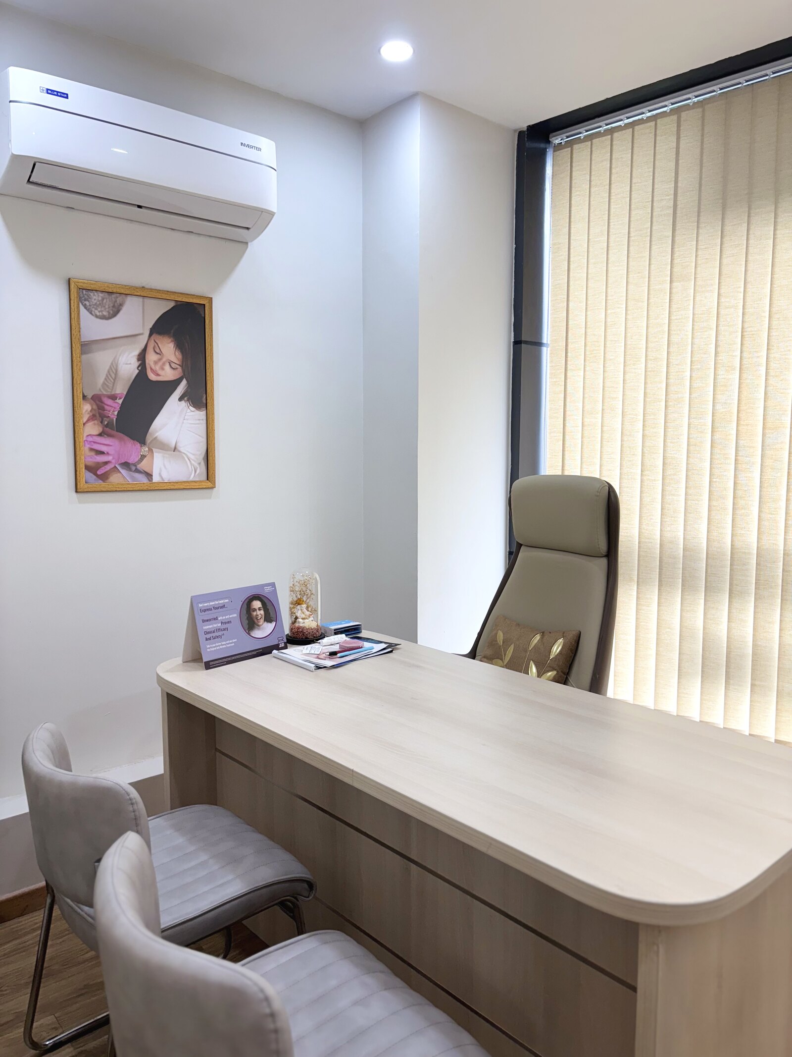 Consultation room at The Illumis Clinic, Rajouri Garden, Delhi